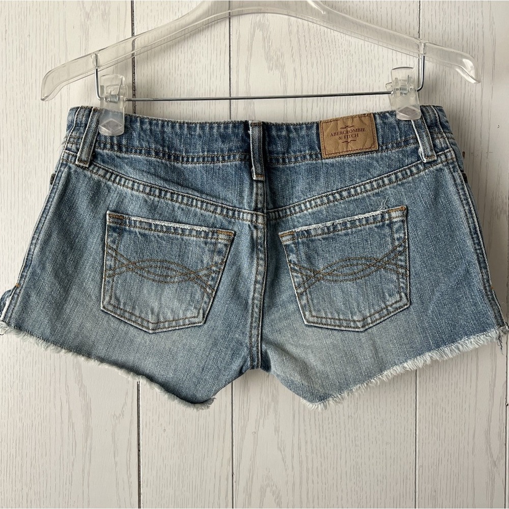 Vtg Y2K Abercrombie & Fitch Women's Low Rise Blue Jean Denim Mini Shorts Size 2 - Picture 2 of 15